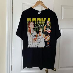 Dorka Juhasz - Minnesota Lynx - Unisex Black T-Shirt